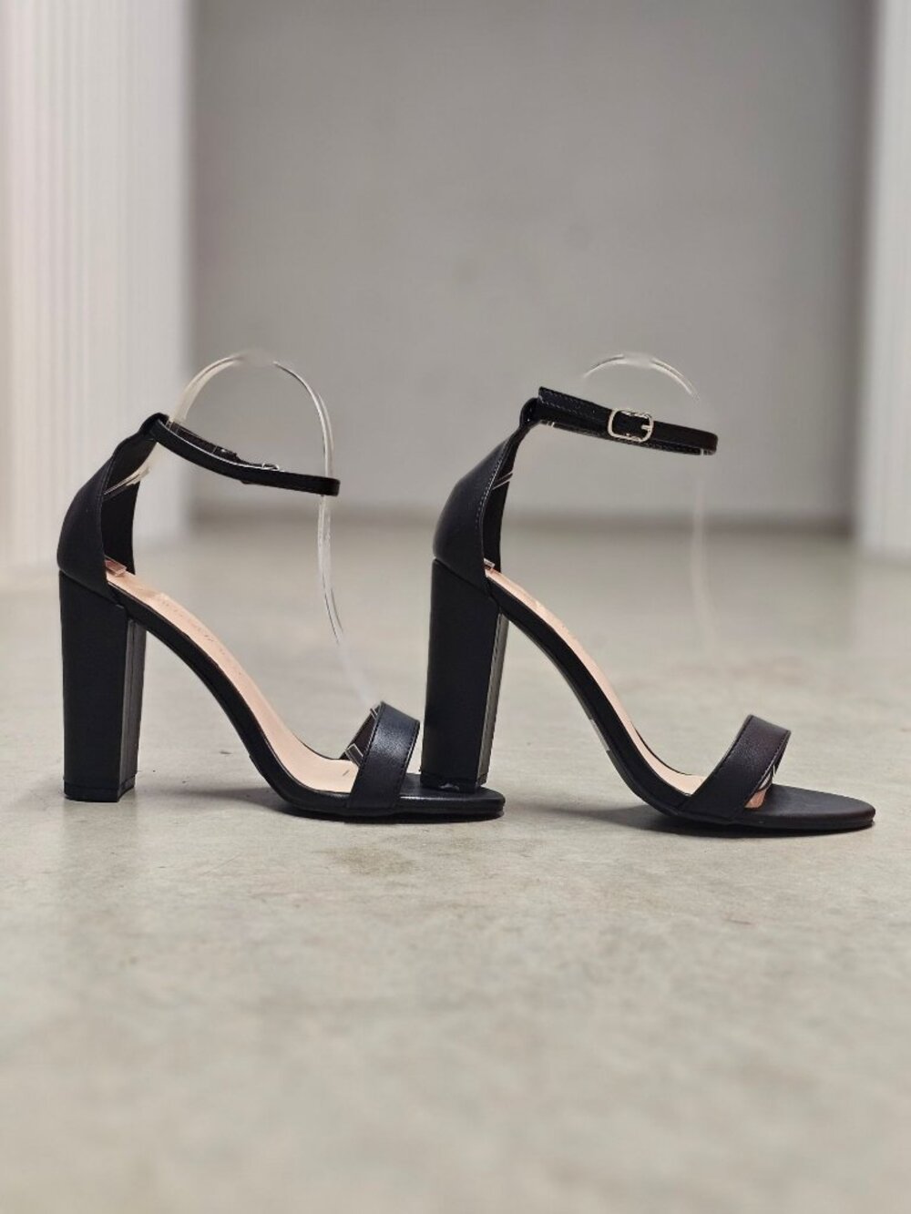 Black Chunky Heel Ankle Strap Sandals For Women Open Toe 4-Inch Heels Elegant & - Picture 14 of 15